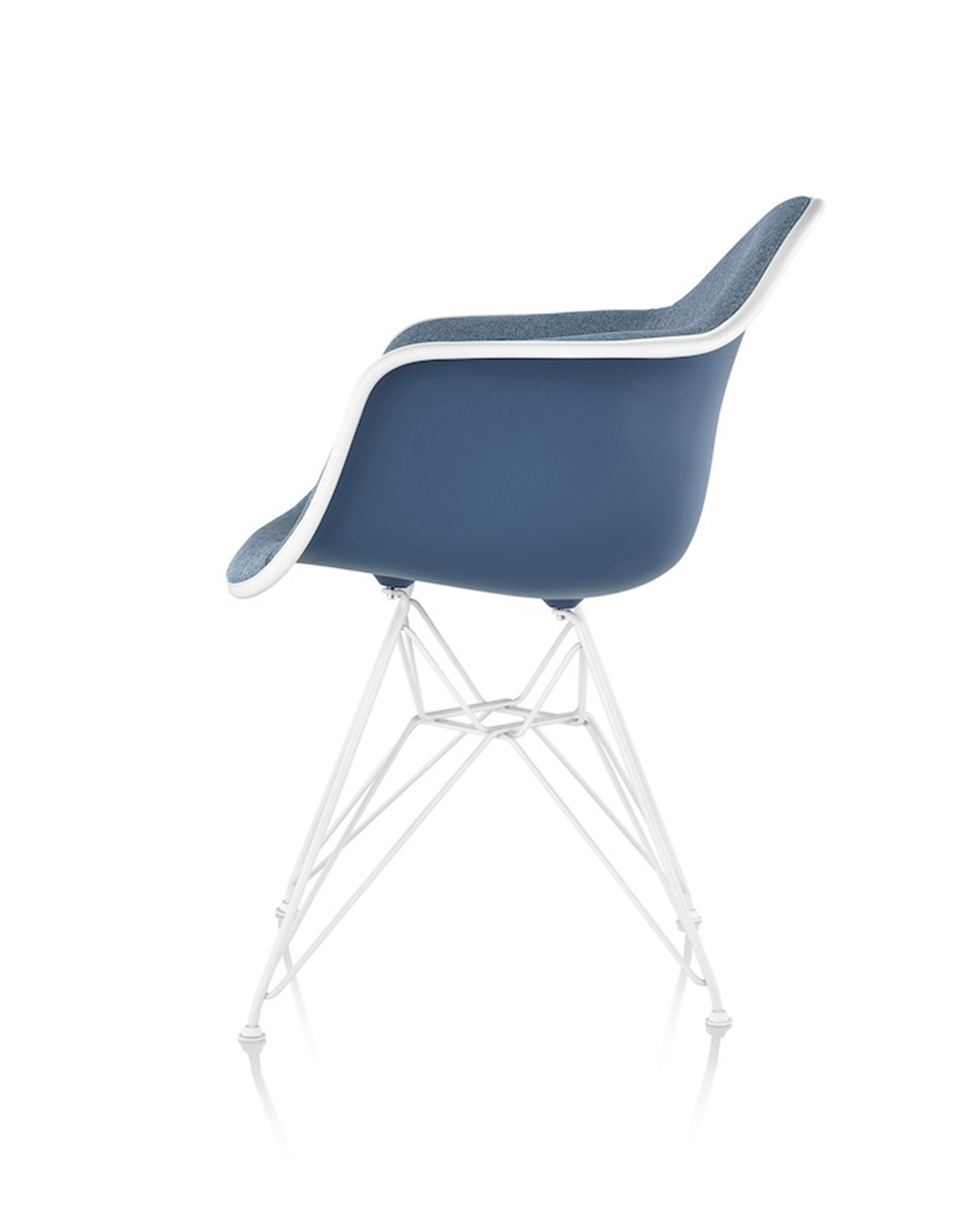 开云（中国） - 坐具|休闲椅|办公家具|设计师家具|伊姆斯®软垫扶手椅